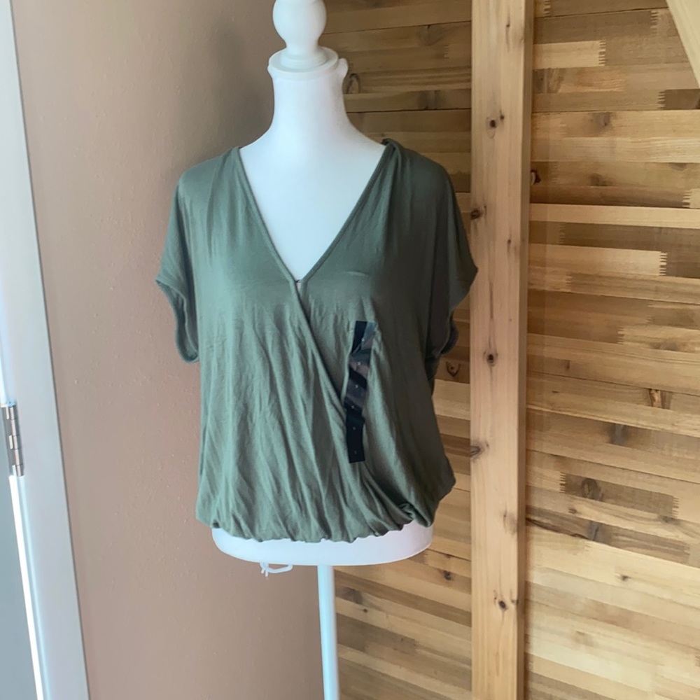BNWT Ladies top